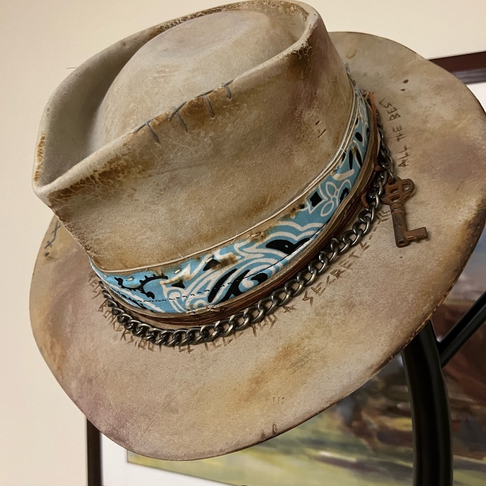 Ntte beaver felt hat. Custom size 58